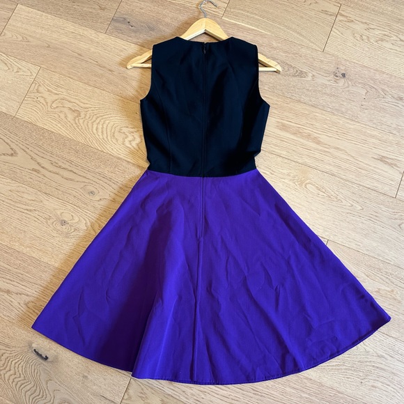 Michael Kors Collection Black and Purple Colorblock Skater Dress Size 2 - Picture 5 of 7